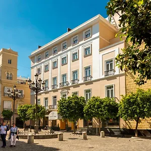 3* Hotel De Francia Y París