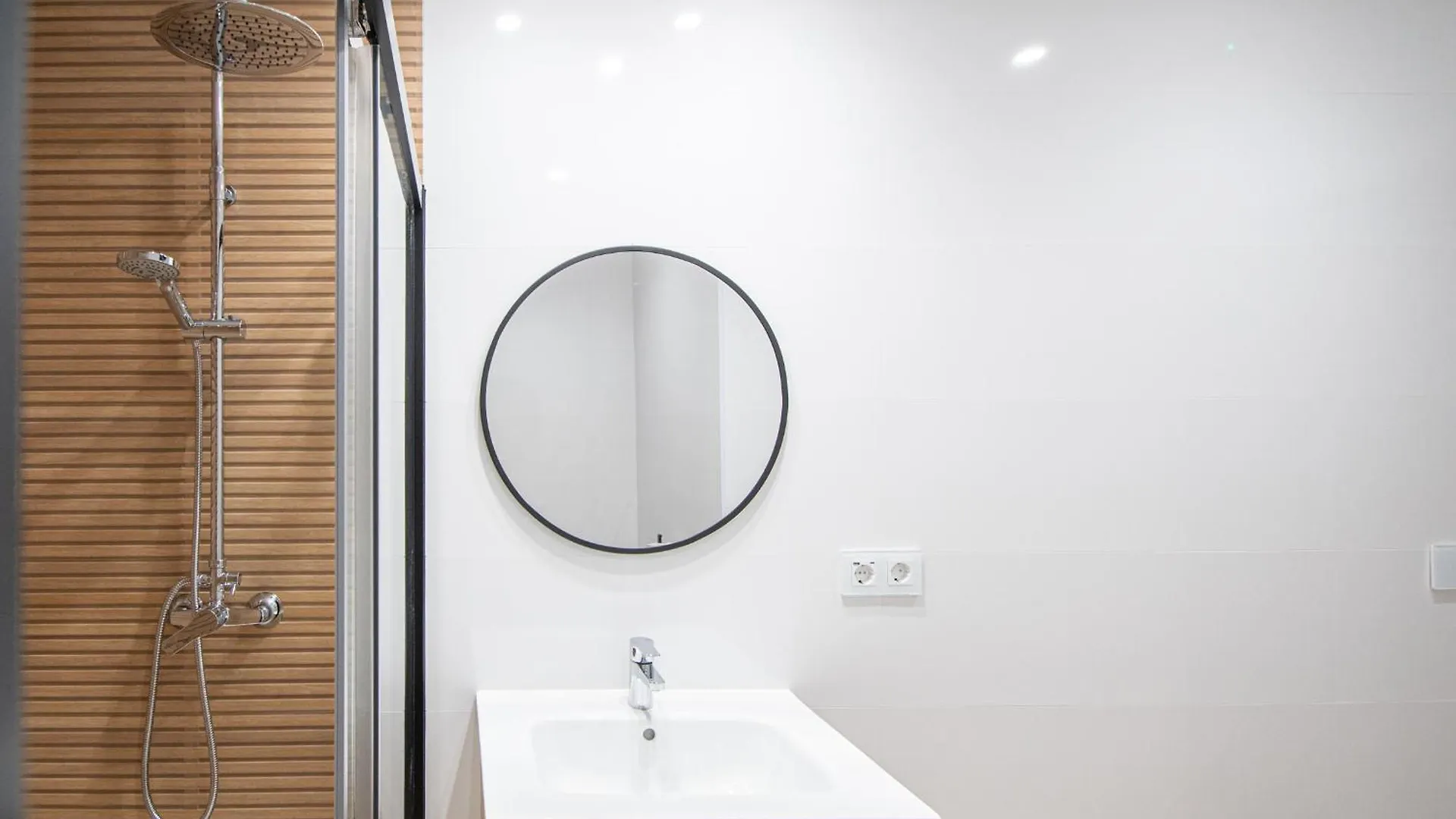 La Esfera Gaditana - Confort, Playa Y Parking Cádiz Apartamento